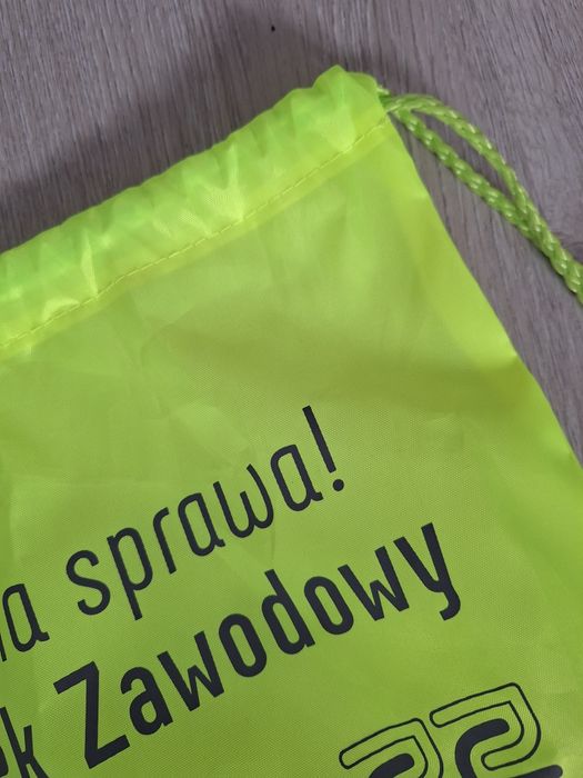 Neonowy worek workoplecak odblaskowy