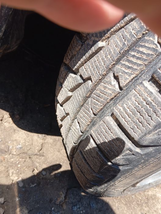 Продам ауді А6 ц4 в нормальному стані.