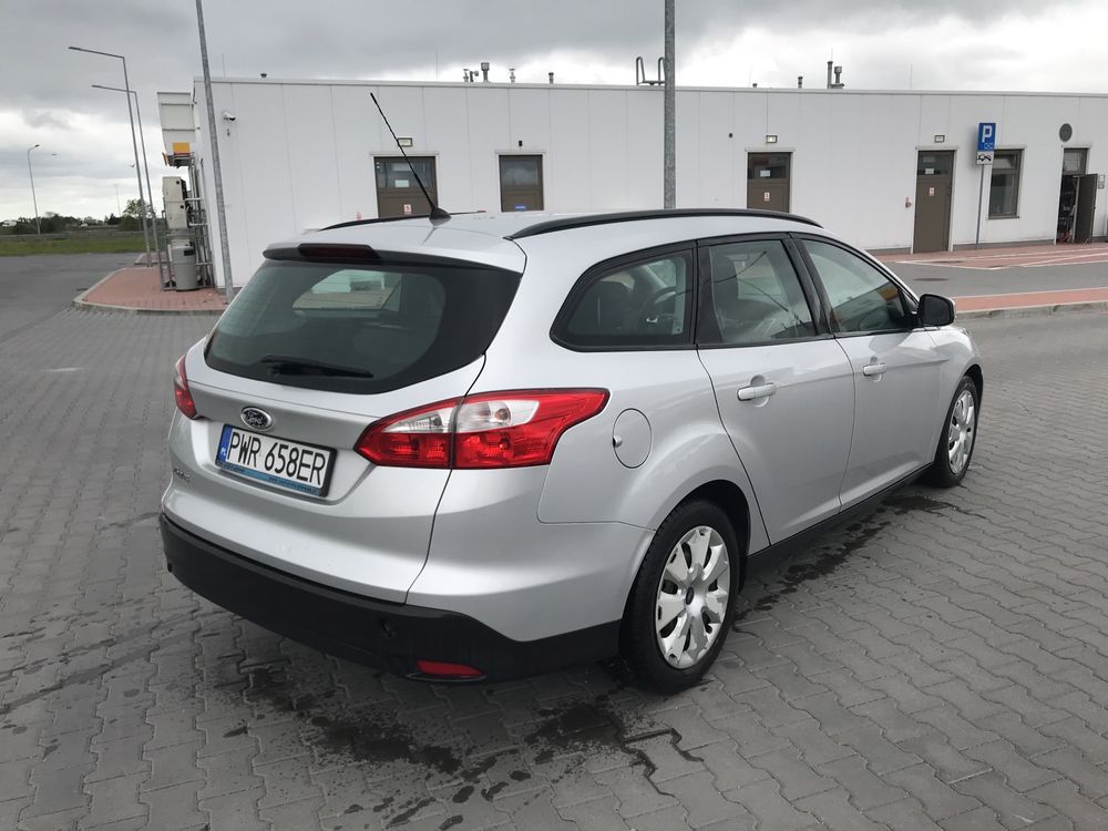 Ford  Focus   1,6  Diesel   Salon  Polska