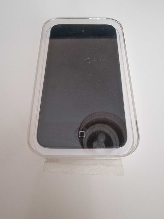 iPod Touch 4 generacji, srebrny, stan db+