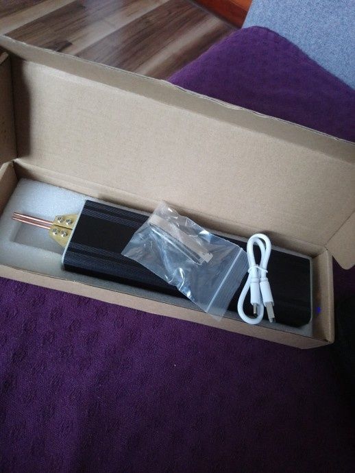 Zgrzewarka punktowa przenośna bezprzewodowa do ogniw baterii