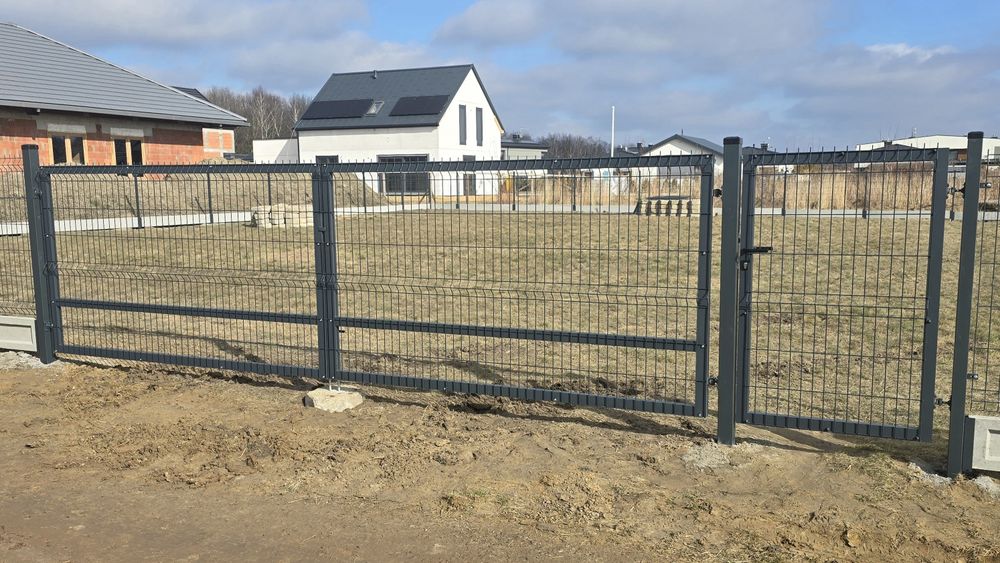 Bramy wjazdowe dwuskrzydłowe furtki od reki tranaport