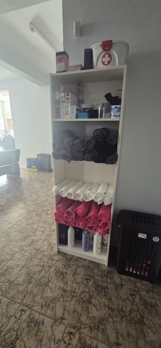 Vende-se recheio de salão de beleza