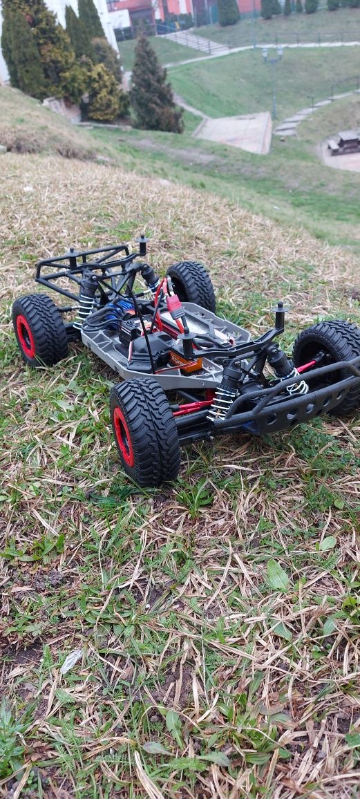 Traxxas Slash 4x4 rc bezszczotkowy robitronik