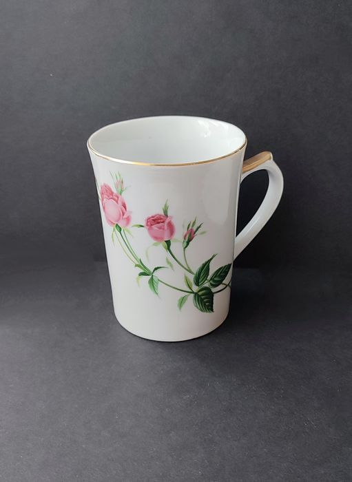 Вінтажна порцелянова чашка для чаю або кави
Christineholm Англія