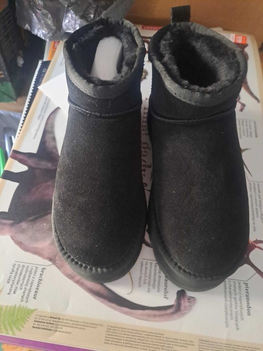 Buty zamszowe  rozmiar 38