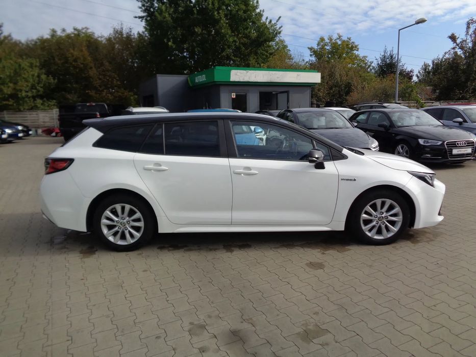 Toyota Corolla Super stan serwisowana 1-szy właściciel