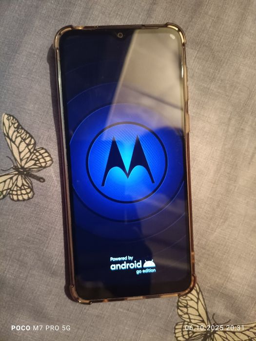 Продам телефон моторола