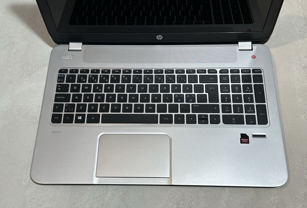Ноутбук hp envy 15-j119 15.6’’ FHD/8GB RAM/1TB HDD/AMD A10-5750M/N2975