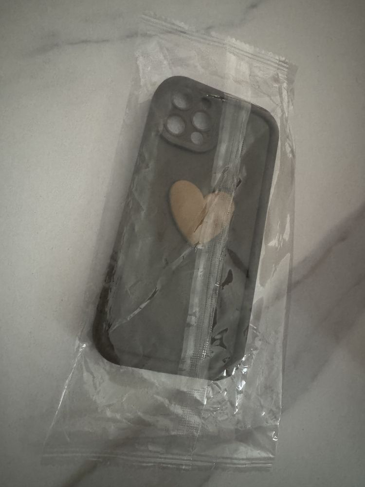 etui iphone 12 pro