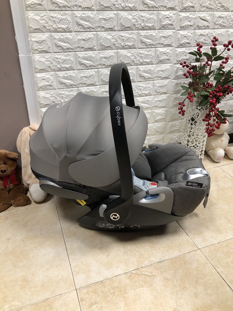 Автокрісло Cybex Cloud Z+ i-Size Група 0+ (0-13 кг) автолюлька