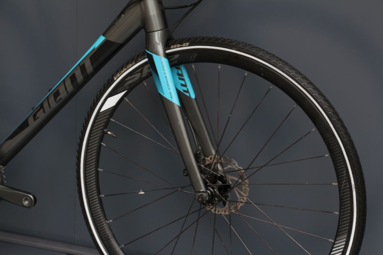 Шосейний велосипед Giant Contend SL 2
