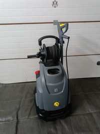 Karcher Professional мийка високого тиску з підігрівом води на дизелі