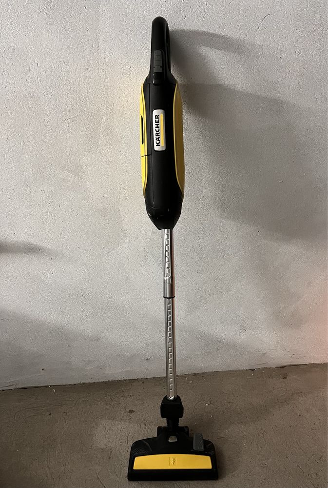 Karcher jak nowy odkurzacz bezprzewodowy z ładowarką