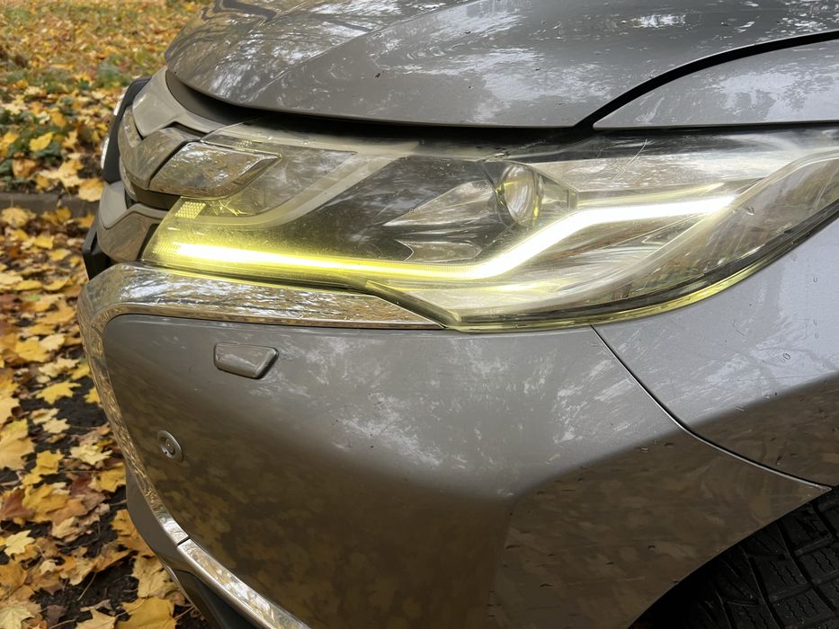 MITSUBISHI PAJERO SPORT 2016 рамный .полный привод ,дизель