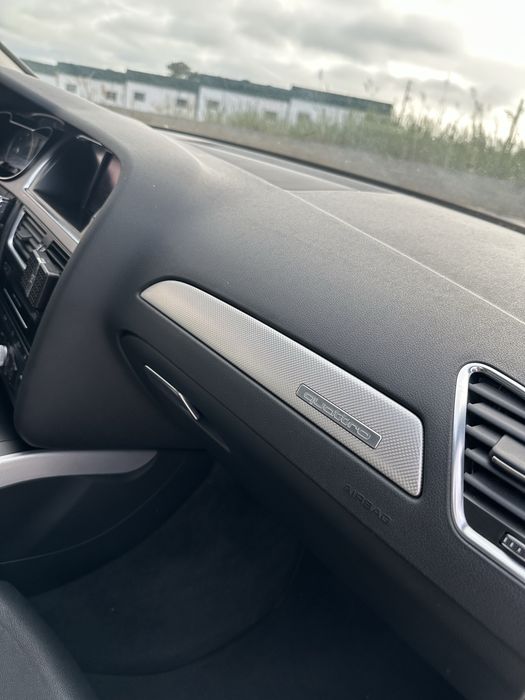 Audi A4 QUATTRO Sport Line 2.0 TDI 177cv (Unico em portugal)