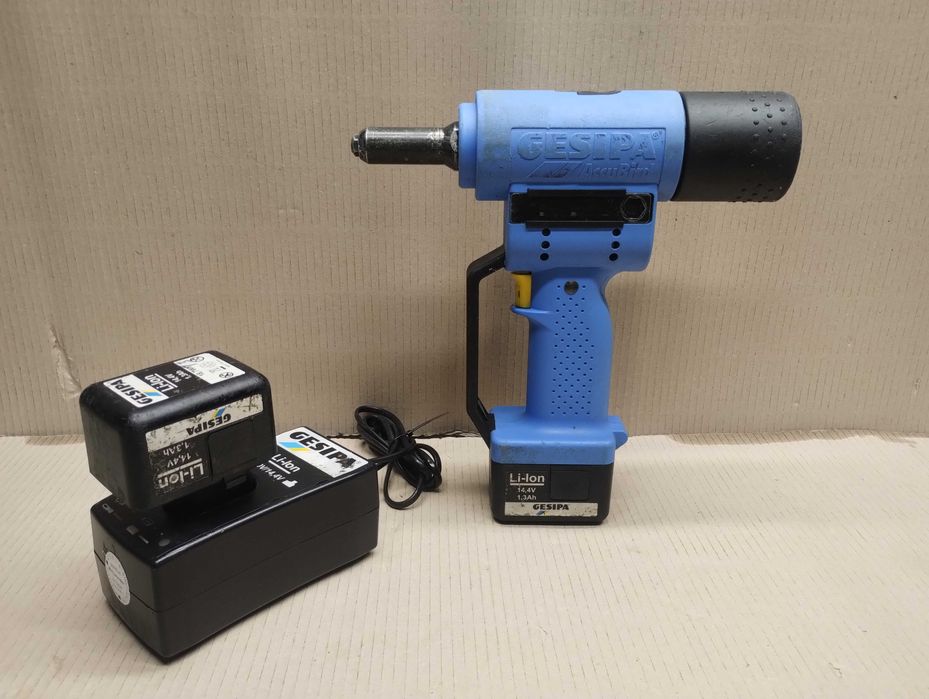 GESIPA Nitownica akumulatorowa AccuBird  zestaw