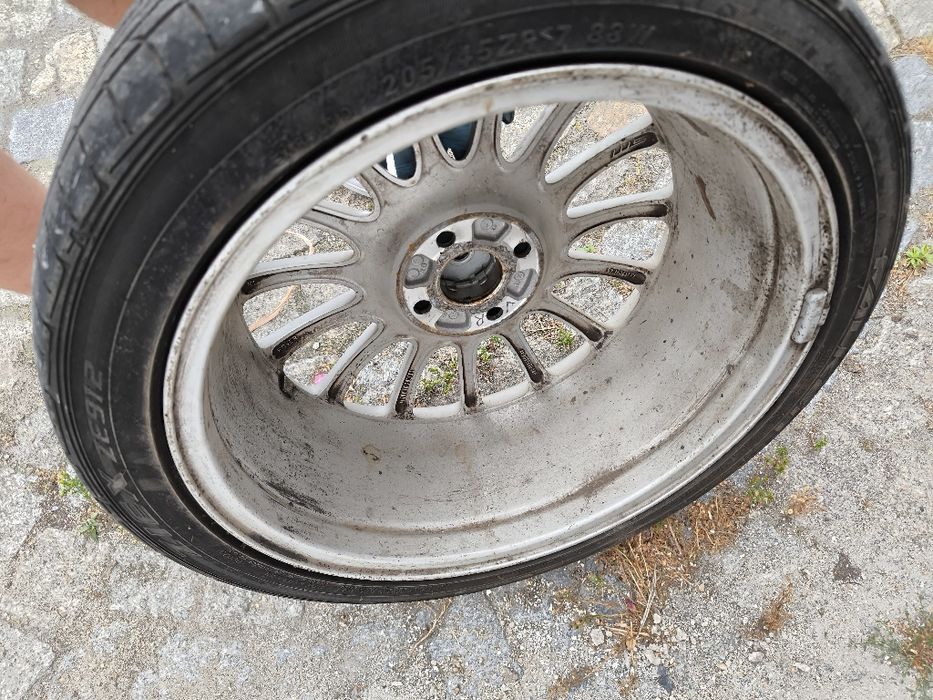 Kola/felgi 17"x7J et 45 4x100