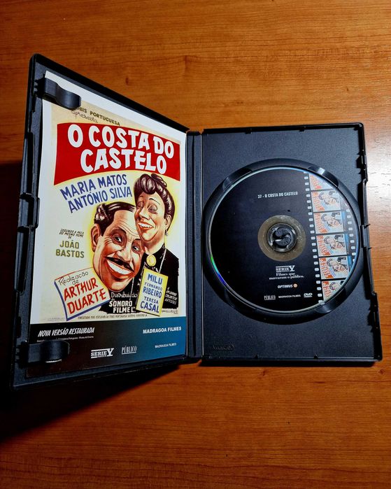 The Castle Coast 1943 (Maria Matos/António Silva) Restored Version64409482664450122