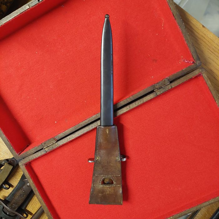 Bagnet szwajcaria M1918 Waffenfabrik Neuhausen (SIG Sauer)
