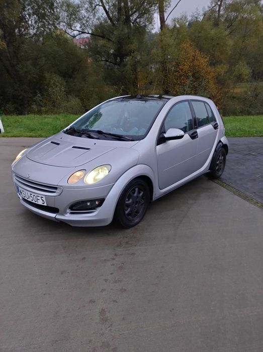 Smart ForFour 2004 r. 1.5 cdi  105 km