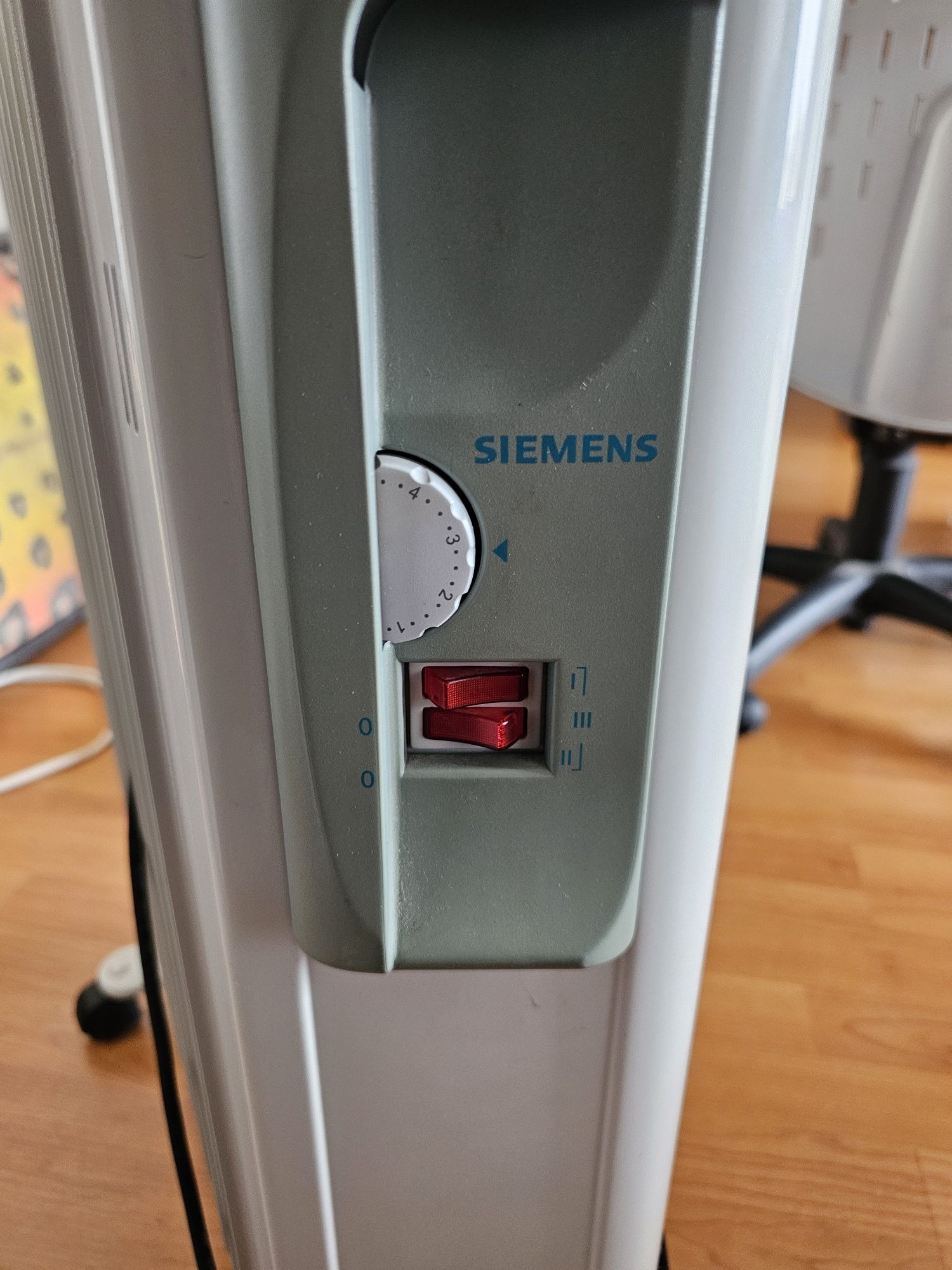 Radiador a óleo Siemens ECO