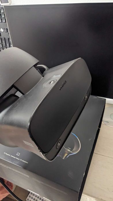 VR окуляри Oculus Rift S