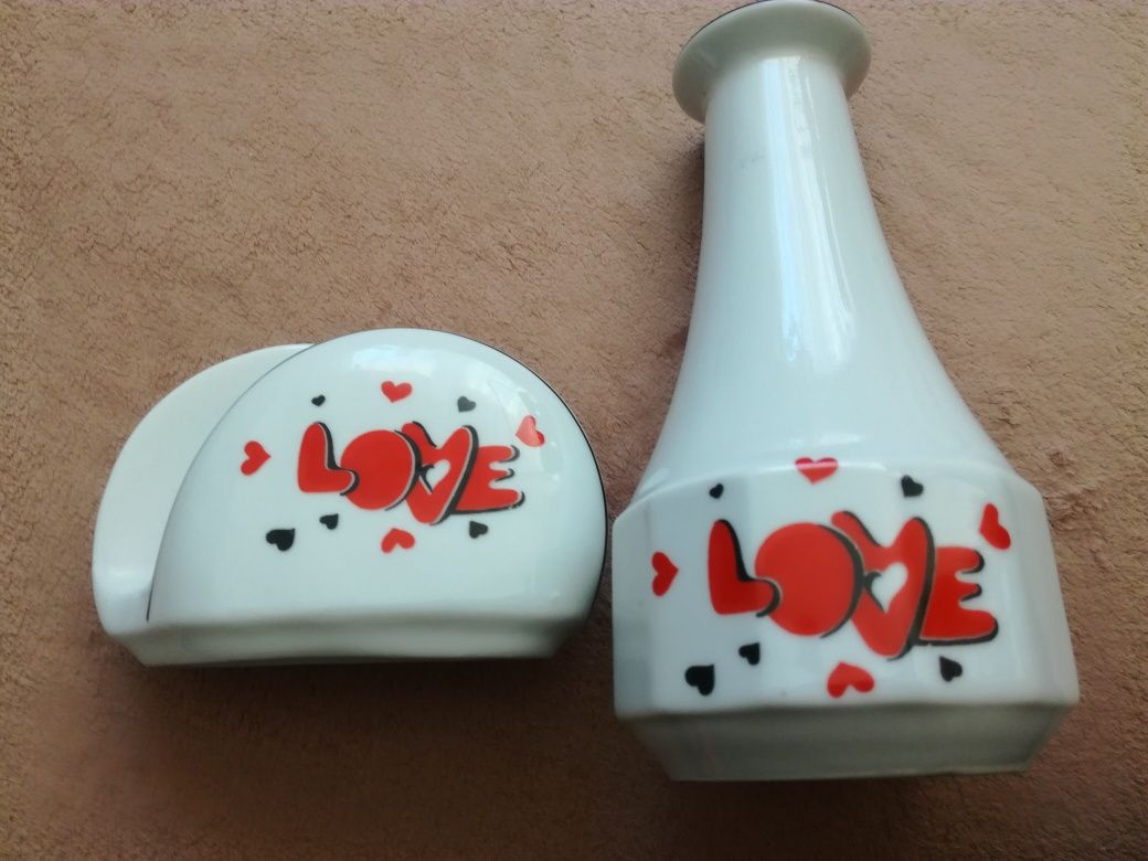 Serwetnik wazonik Lubiana love wazon porcelana