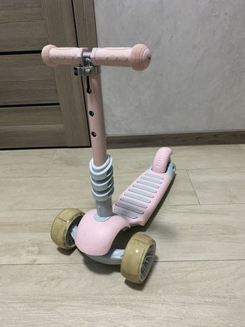 Самокат  трьохколісний з сидінням дитячий scooter 3 в 1