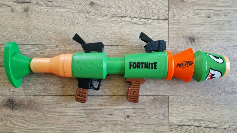 Nerf bazuka  wyrzutnia