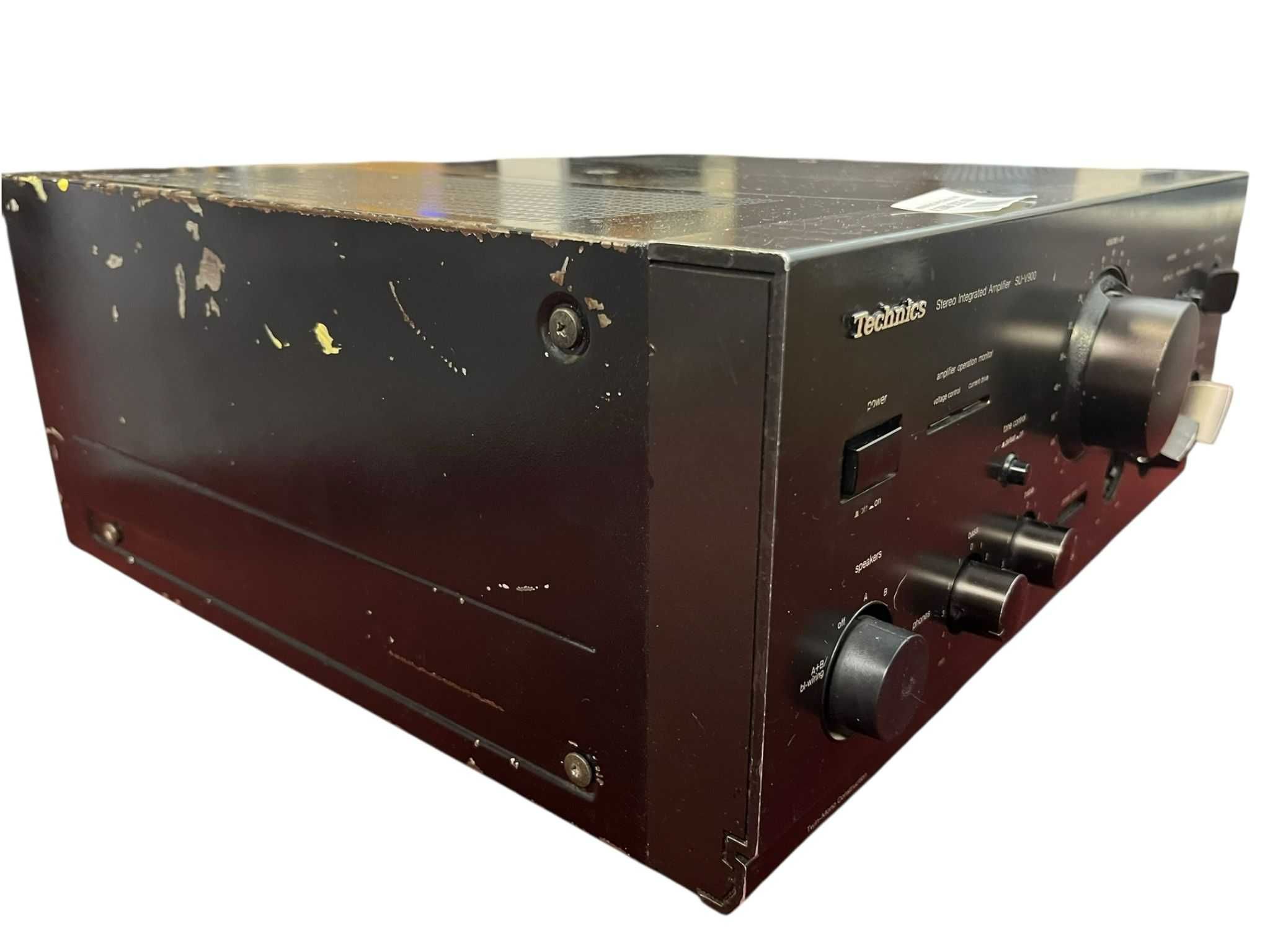 Wzmacniacz/amplituner SU V 900