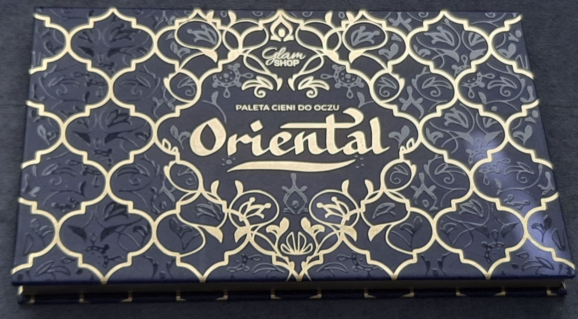 Paleta cieni do oczu Oriental marki Glam Shop