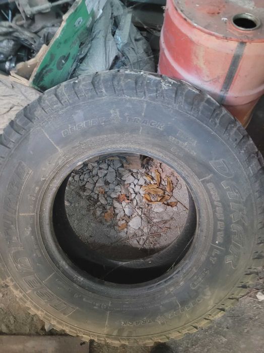 шини болотні 285. 85.r16