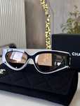 Okulary przeciwsłoneczne Chanel