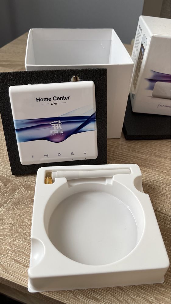 Fibaro system Home center lite