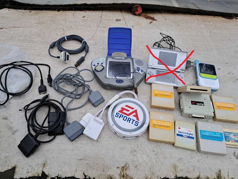 Konsolka z 1  wyświetlaczem