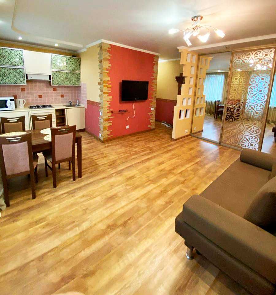 Оренда 1 кімнатної квартири в Центрі, Берестейський, 1 метро Вокзальна