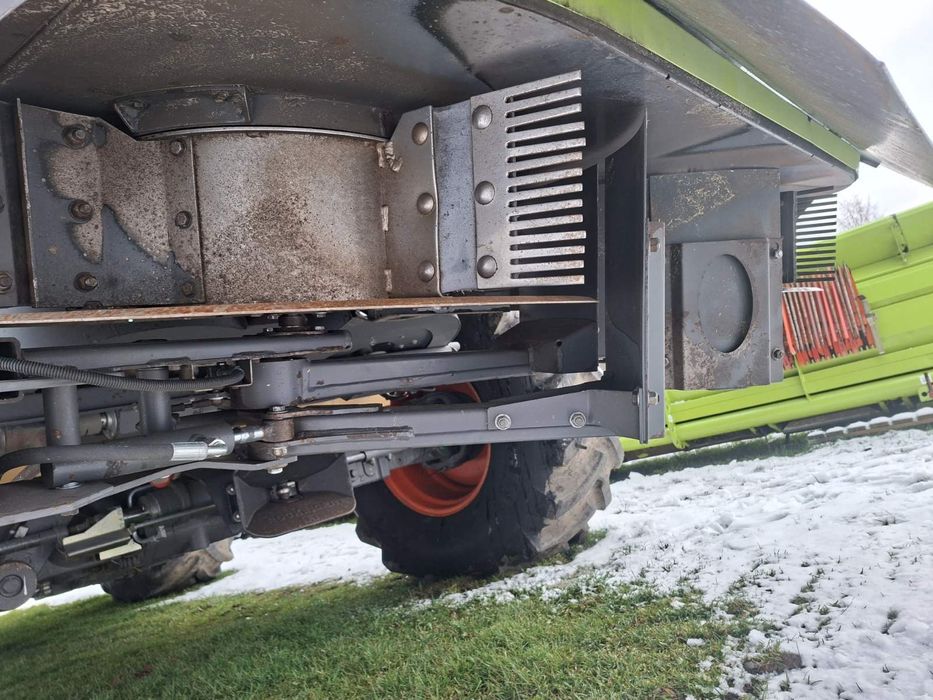 Комбайн зернозбиральний Claas Lexion 795(770)