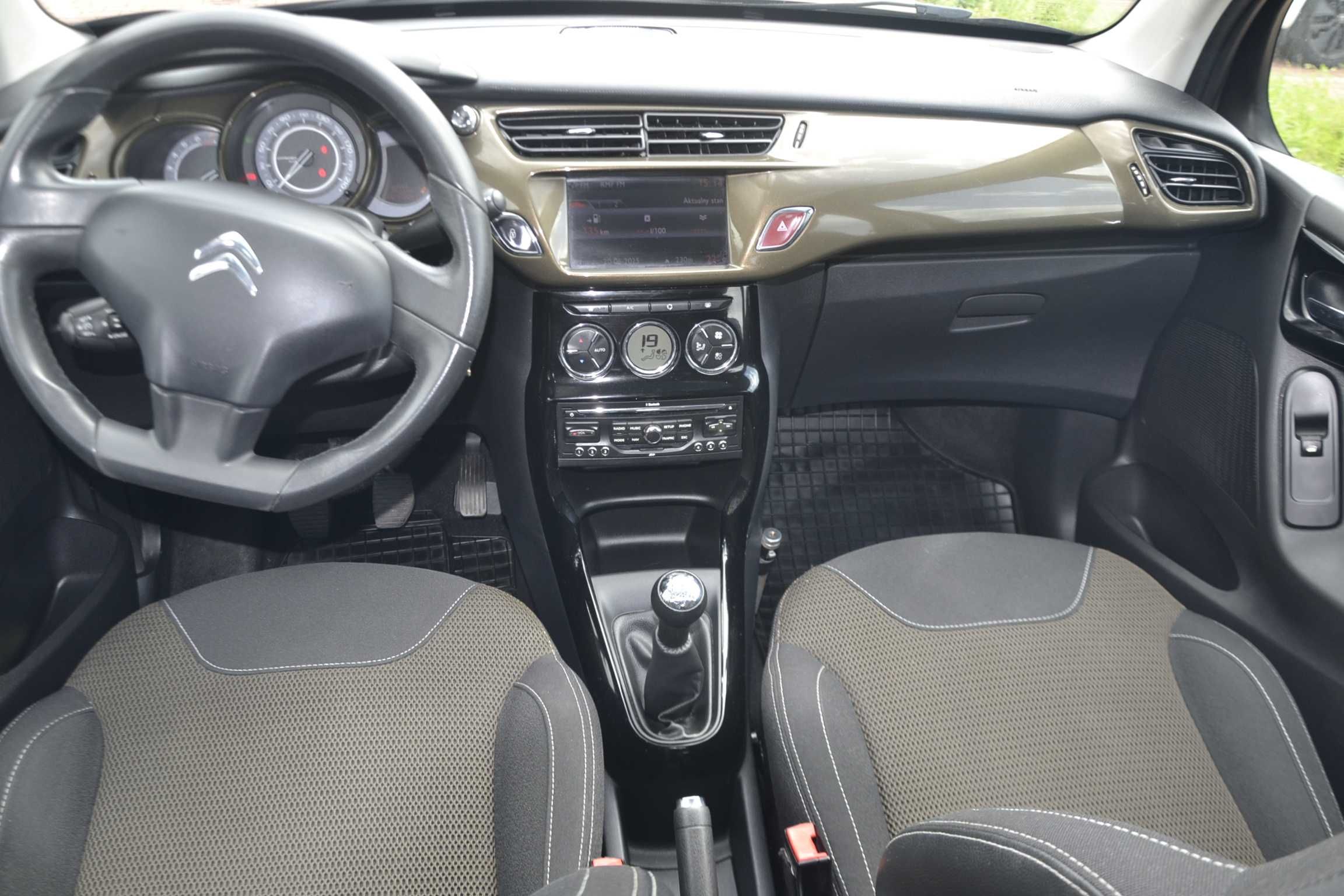 Citroen C-3 1,4 MPI SELECTION 2012 rok 64tys. km Full Wersja