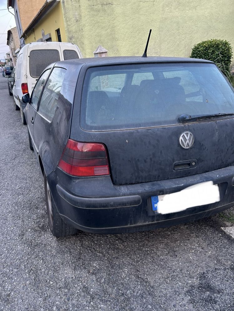 Golf 4 pd 130cv.