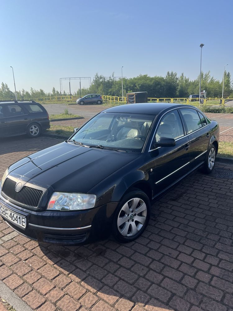 Skoda Superb 2.8