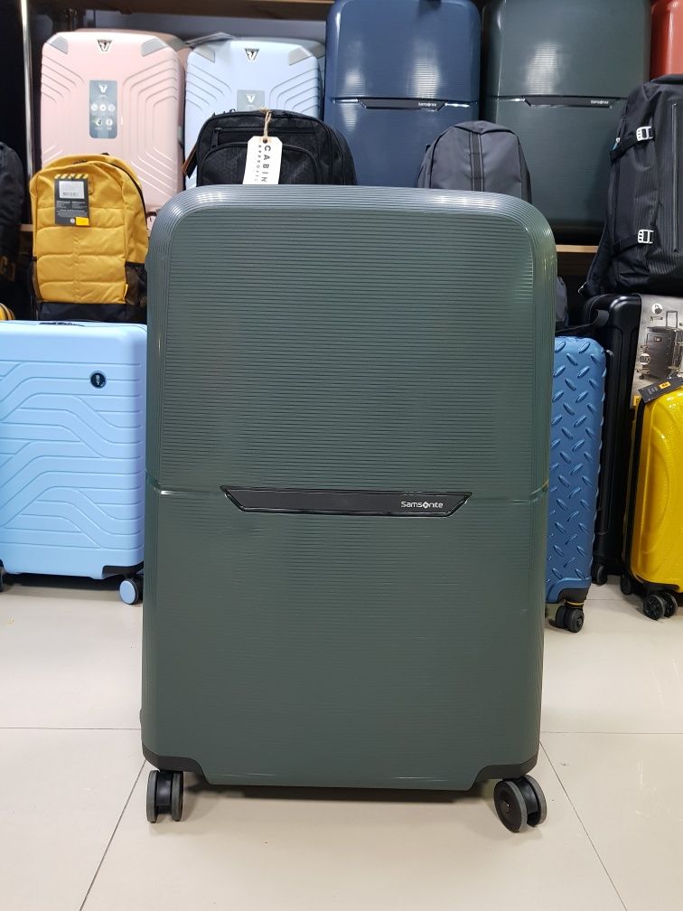 Чемодан гигант 139 л Samsonite с весом 4.3 кг