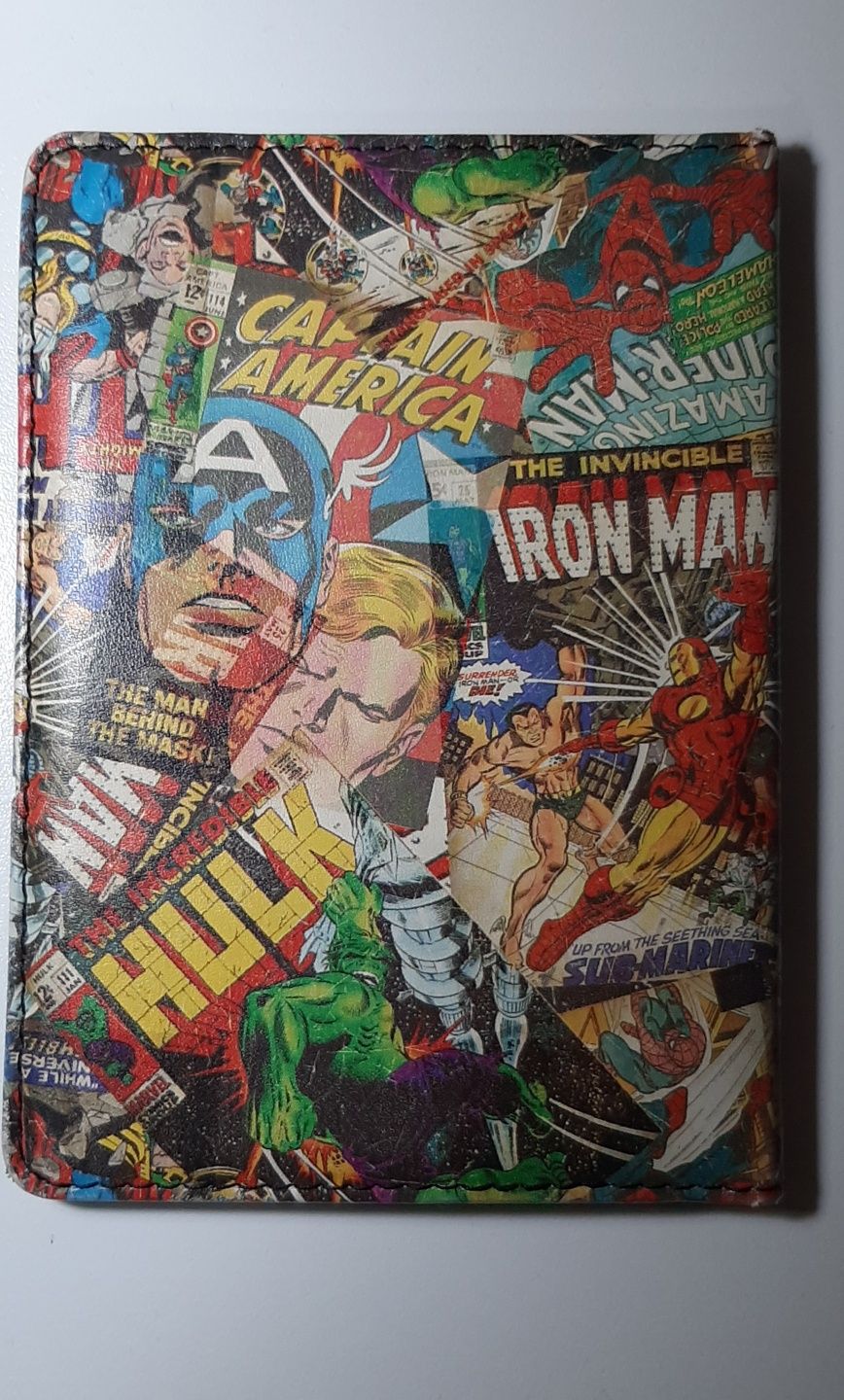 Carteira Marvel nova