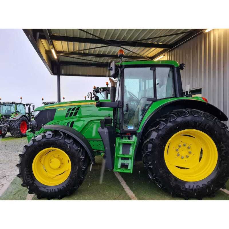 John Deere 6130M 2014 em excelente estado