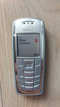 Piękna Nokia 3120 uszkodzona
