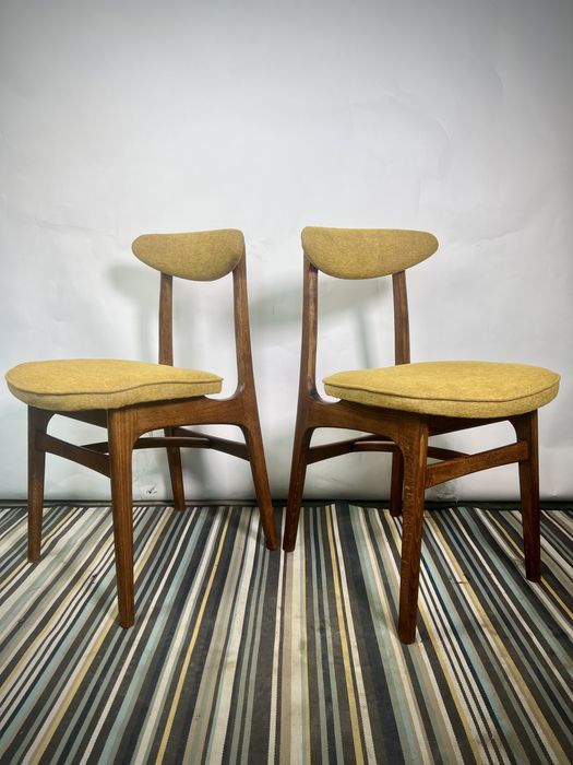 Krzesla Prl kultowy Grzybek Hałas 200-190 buk ciemny mat fargotex vint