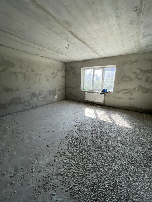 Продаю 3к .кв. новострой в центре Садовая