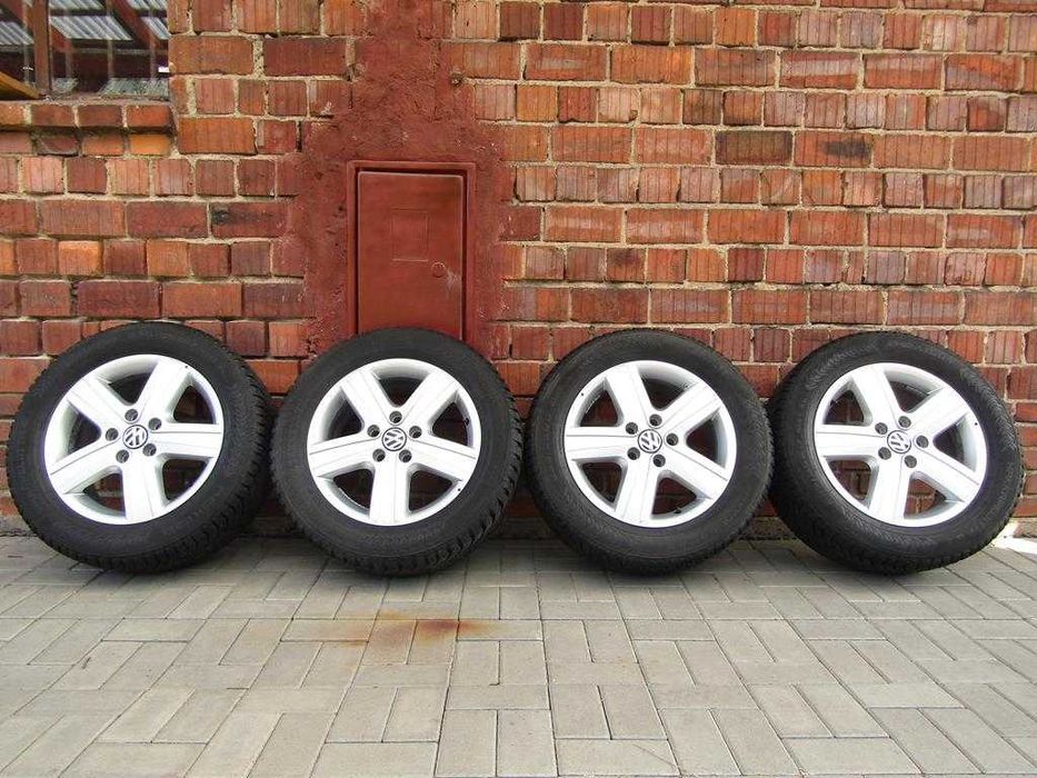 Koła zimowe VW T5 z oponami Nokian 8,5 i 9 mm. Felgi OE 17" 5x120 ET55