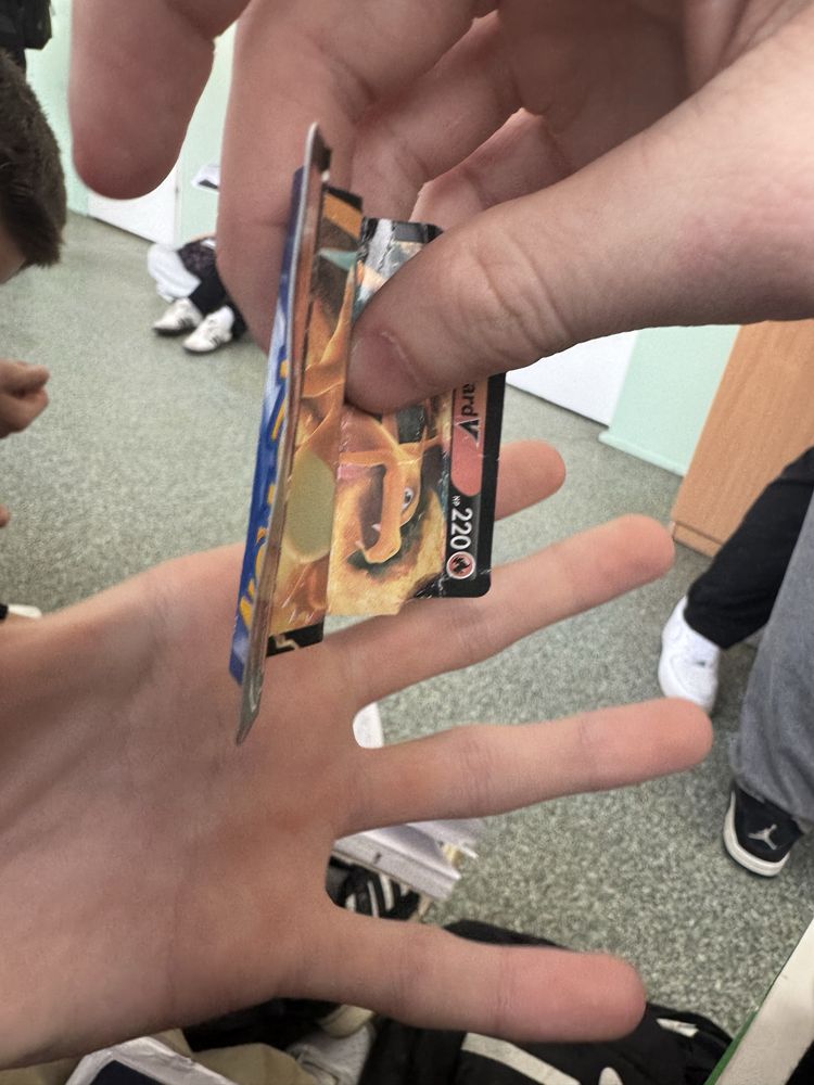 Czarizard kolekcjonerska elitarna karta pokemon ze sklepiku szkolnego