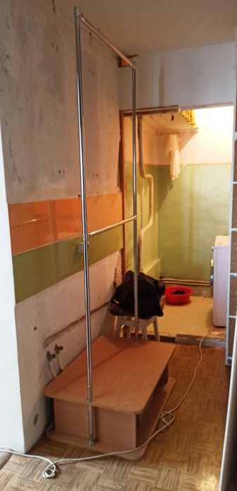 Стійка для одежі Терміново